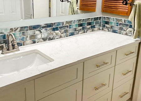 Bathroom Cabinets & Vanities  